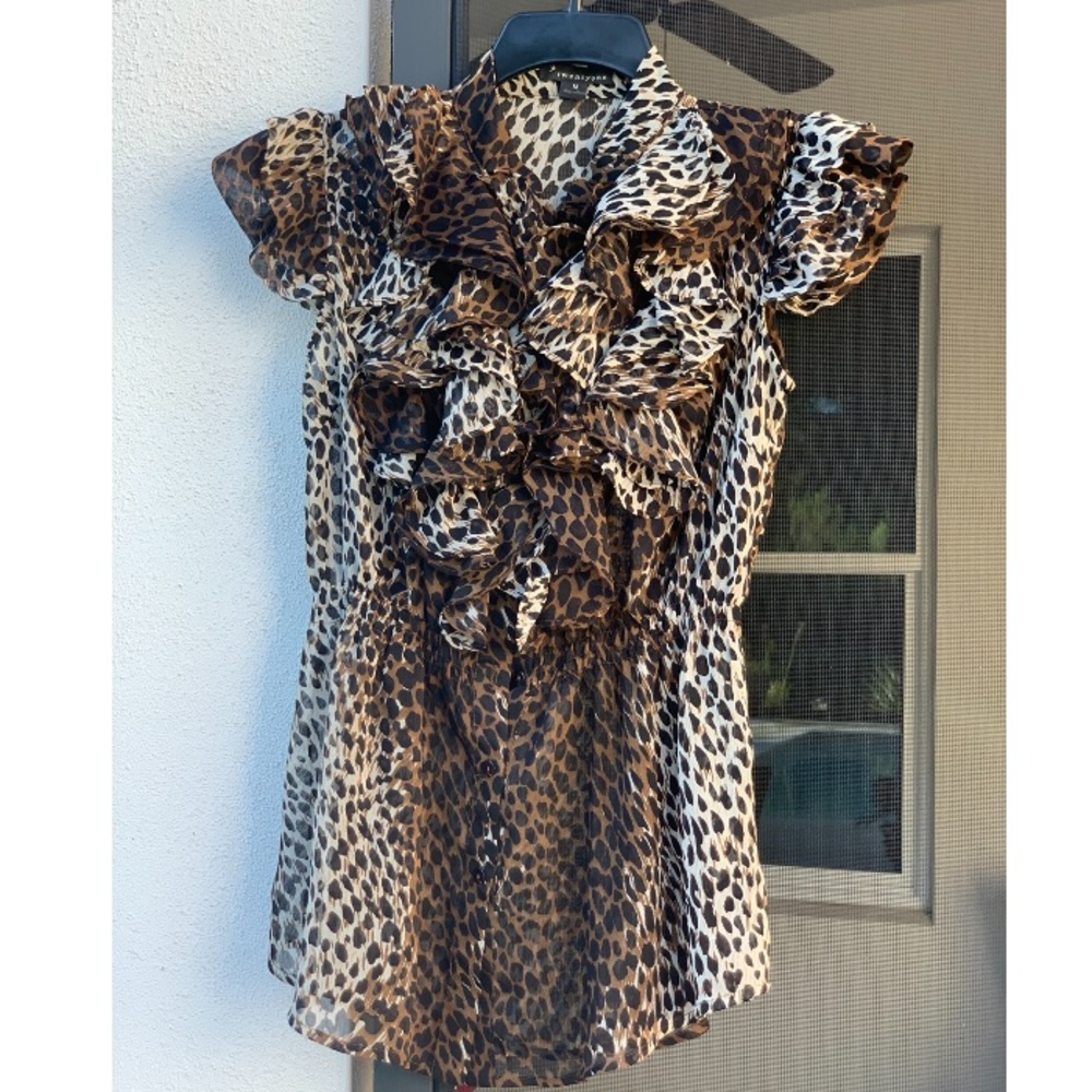 Cap sleeve ruffle leopard tank top